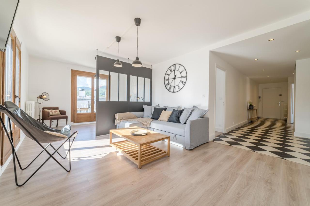 Vue Sensationnelle - Wifi Fibre - Arrivee Autonome Daire Chambéry Dış mekan fotoğraf